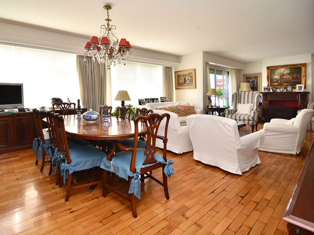 Recoleta French 2276