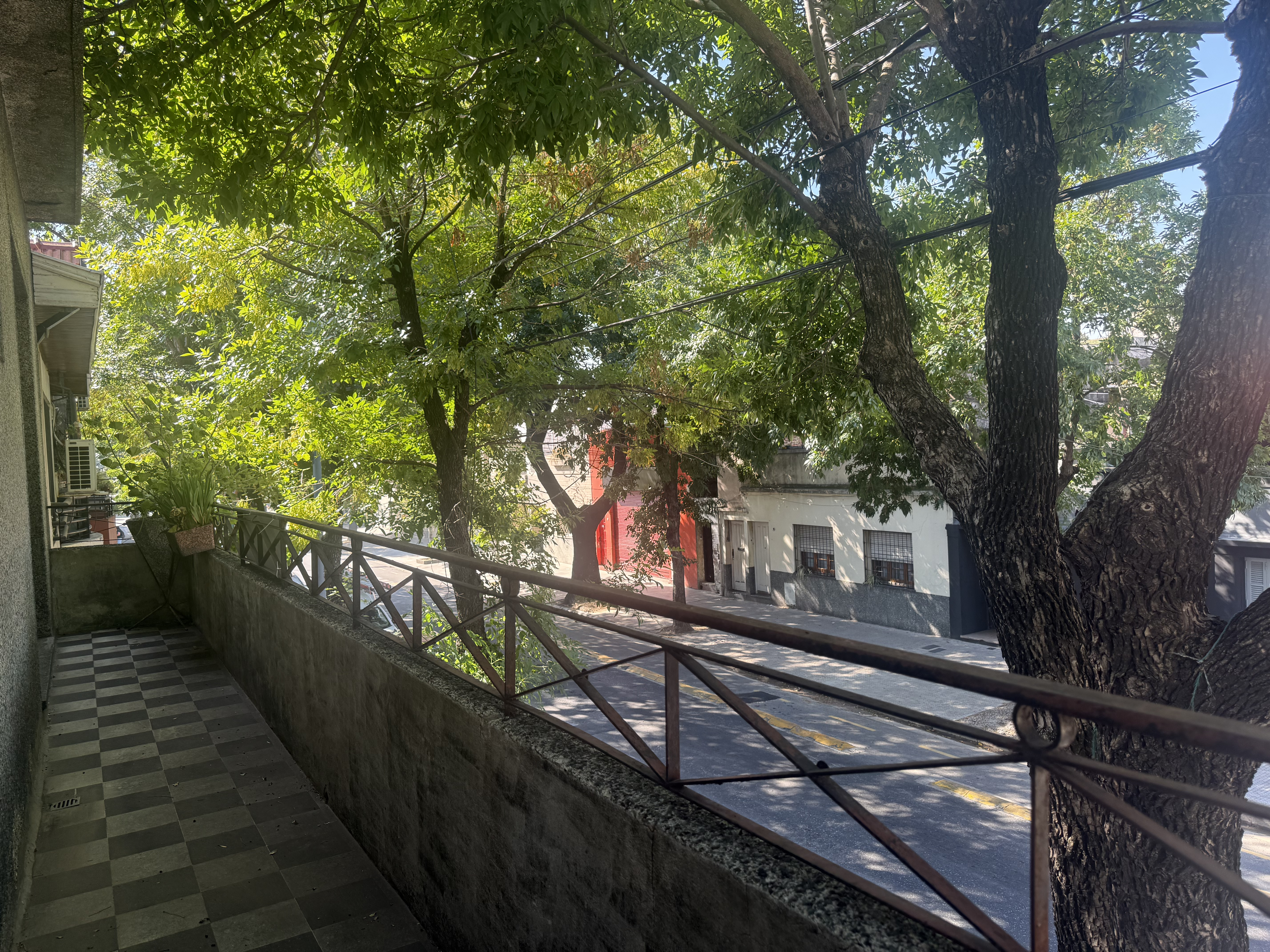 Parque Avellaneda- Martinez Castro 1279